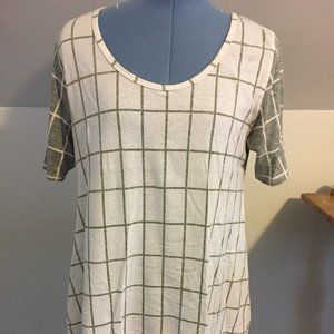 Lularoe Perfect T